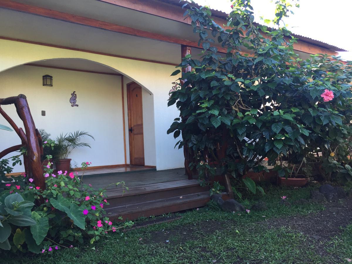 Cabanas Hinariru Nui Hanga Roa Exterior foto